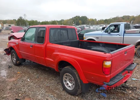 2001 Mazda B3000 Ds/Se z USA, uszkodzony, nr VIN 4F4YR16E11TM23128